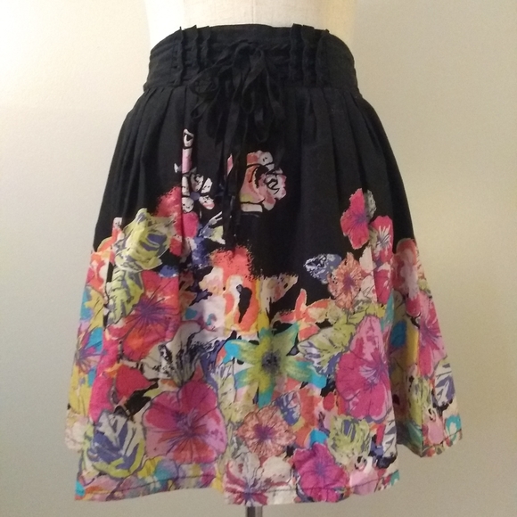 Maurices Dresses & Skirts - Maurice's floral cotton skater skirt, S